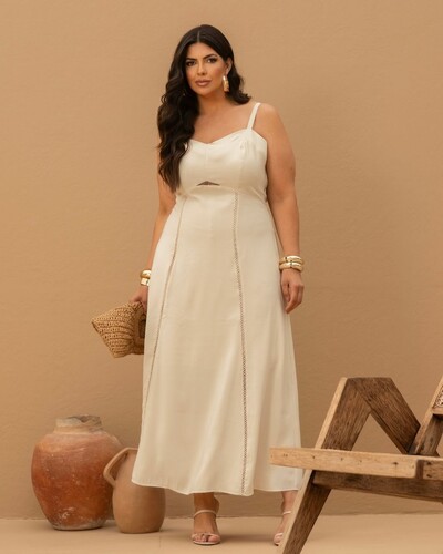 Foto Vestido Midi Plus Size Entremeio