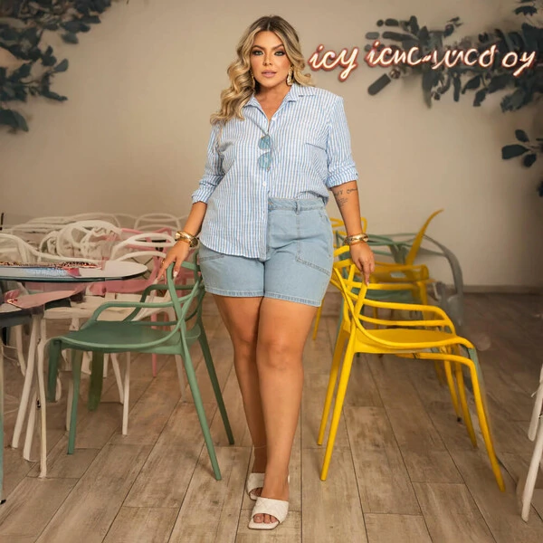 Short Jeans Plus Size Bolso Faca