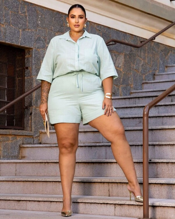 Conjunto Plus Size Short e Camisa