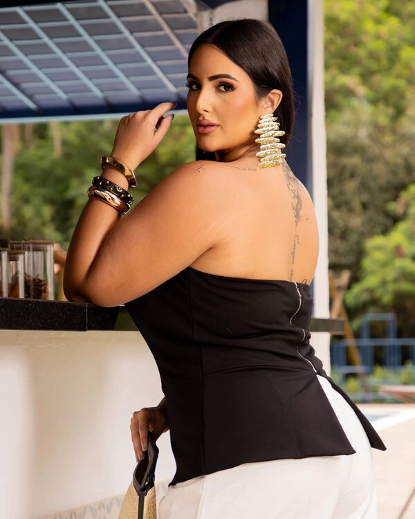Blusa Plus Size Tomara que Caia