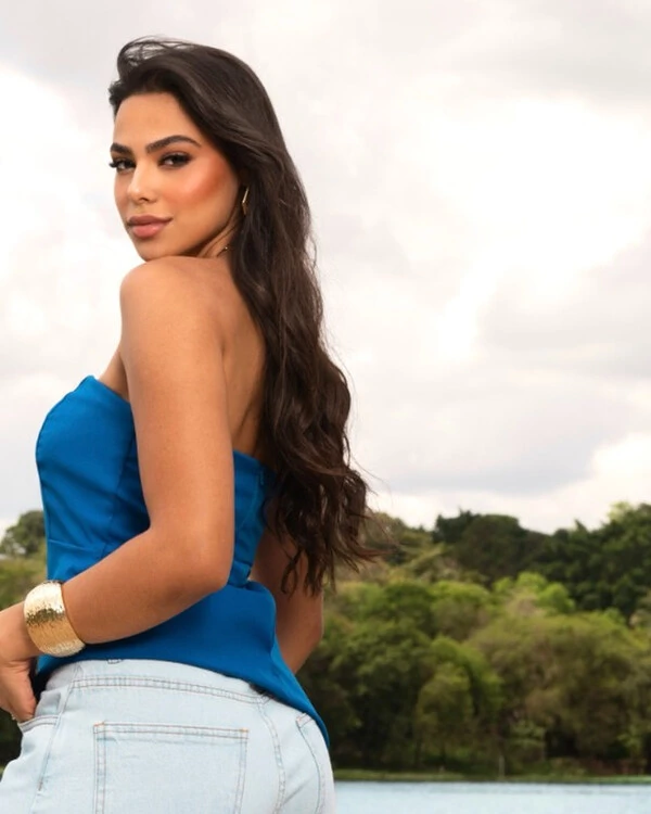 Blusa Plus Size Tomara que Caia Assimetrica
