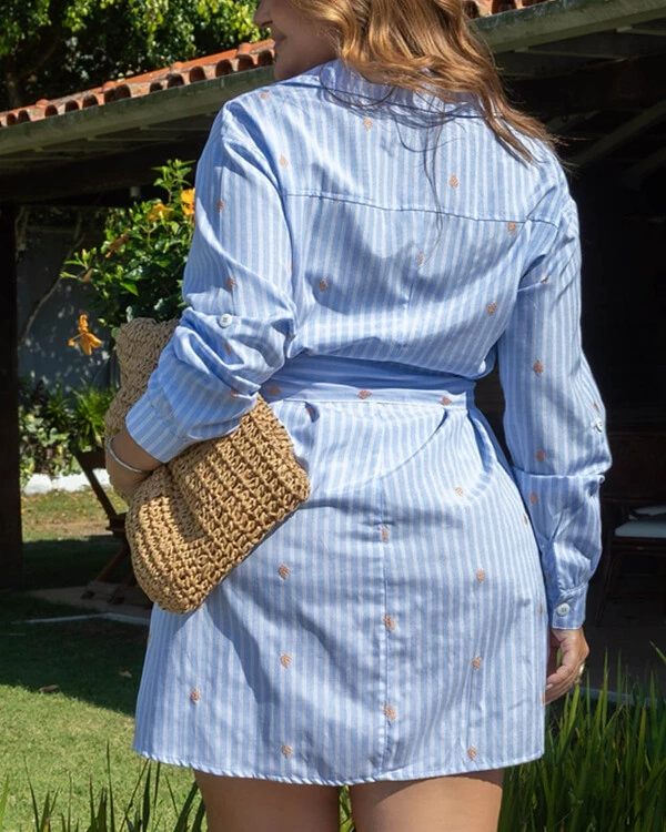 Vestido Chemise Plus Size Listras e Bordado