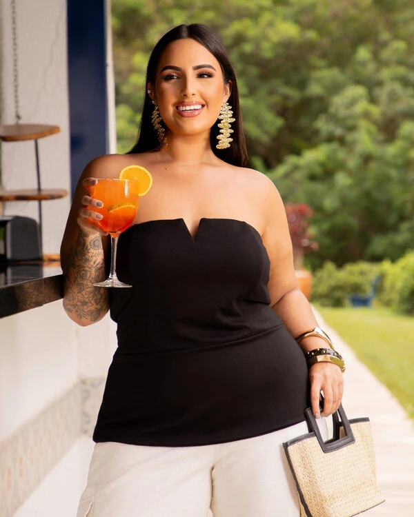 Blusa Plus Size Tomara que Caia