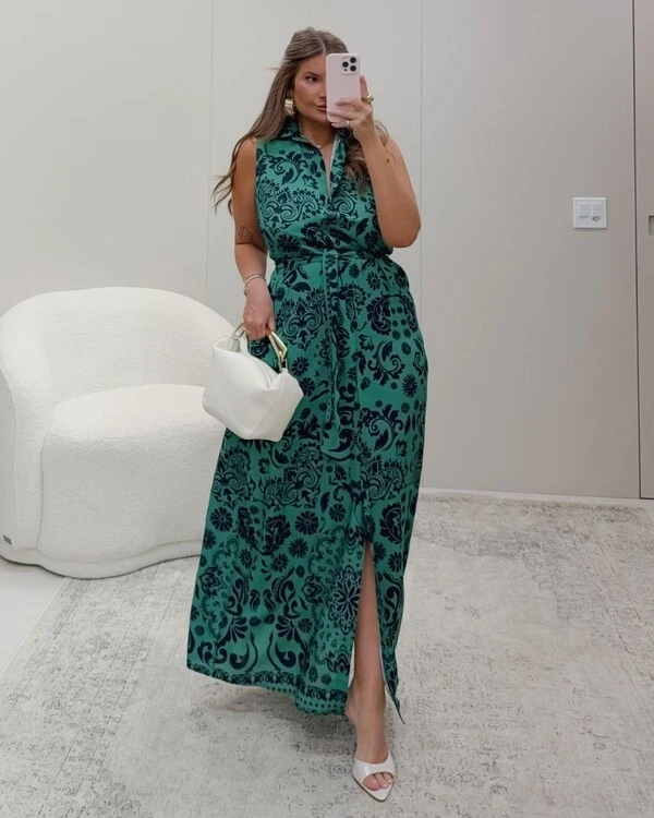 Vestido Chemise Plus Size Estampa Hortensia
