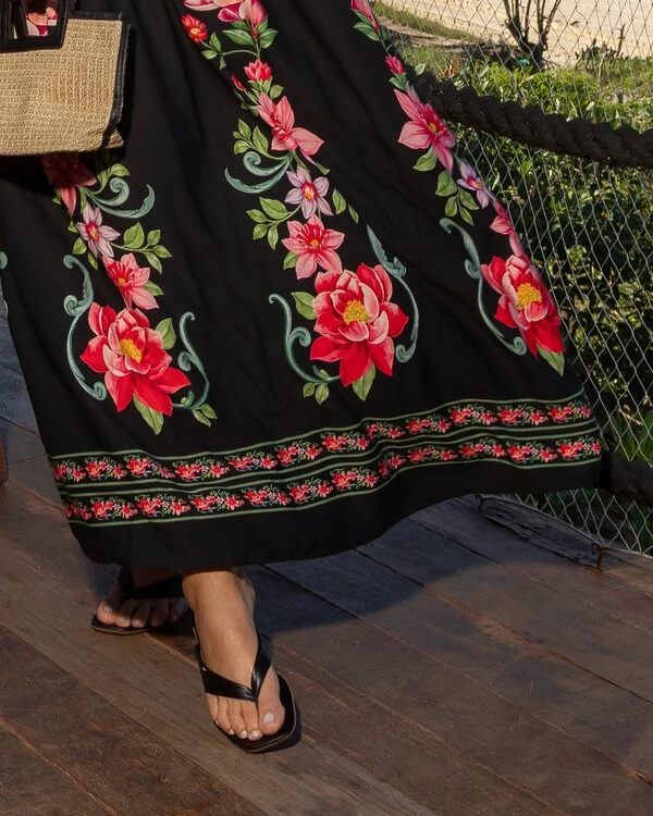 Vestido Plus Size Longo Estampado Alças com Decote Quadrado
