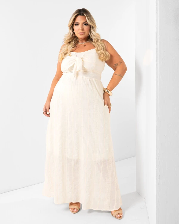 Vestido Longo Plus Size Algodão Bordado