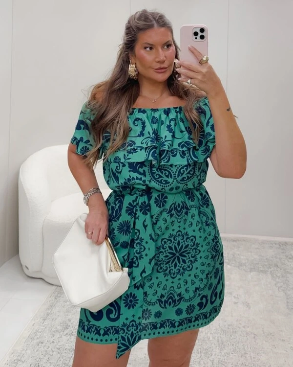 Vestido Plus Size Curto Ciganinha Azaleia