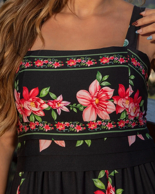 Vestido Plus Size Longo Estampado Alças com Decote Quadrado