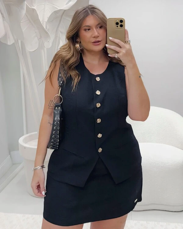 Conjunto Short Saia e Colete Alongado Plus Size