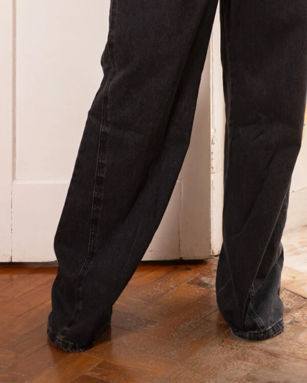 Calça Plus Size Jeans Wide Leg Bolsos | Divas Voga