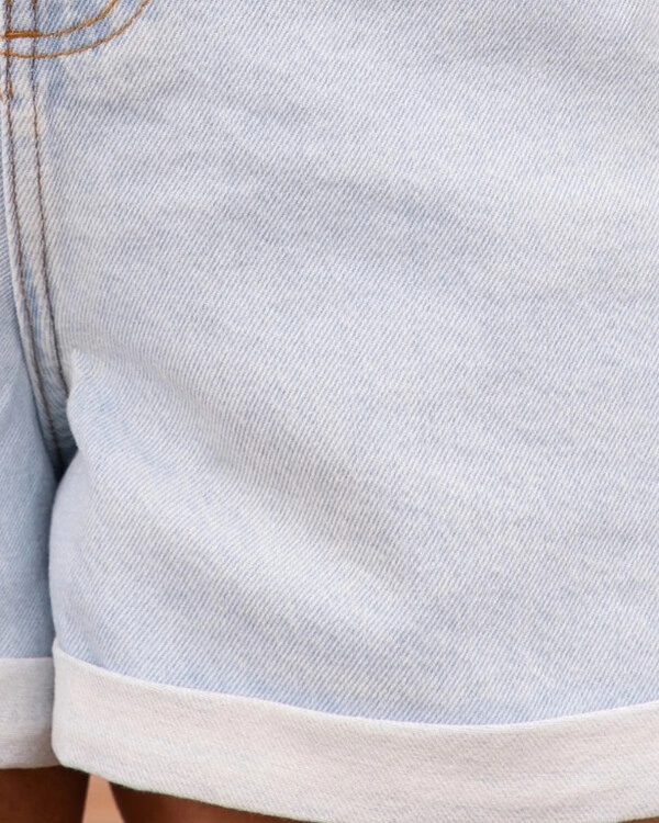 Short Plus Size Jeans com Barra Italiana
