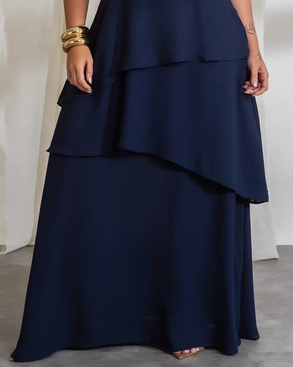 Vestido Plus Size Longo Camadas