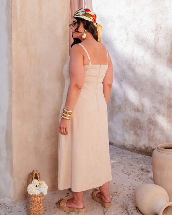 Vestido Plus Size Linho Elegante Midi