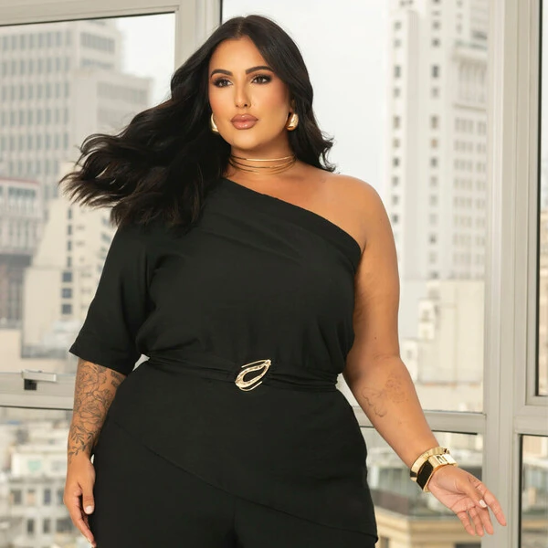 Conjunto Plus Size Calça Pantalona e Blusa Assimetrica