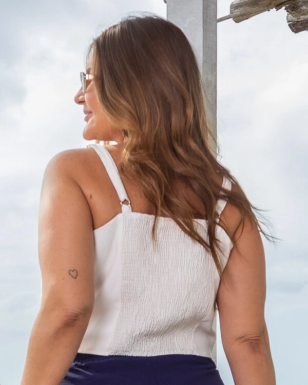 Blusa Lenço Plus Size Estampa Localizada