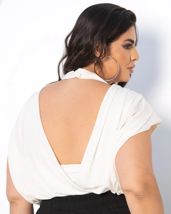 Body Plus Size Transpassado