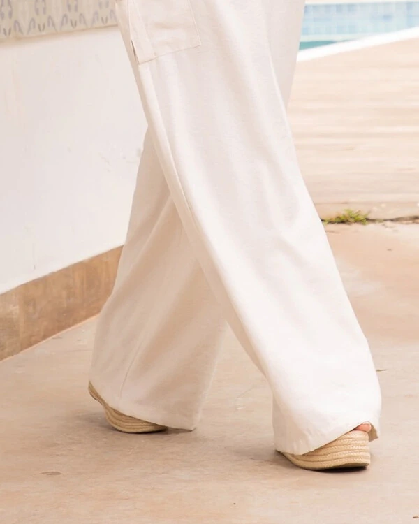 Calça Plus Size Pantalona Cargo Viscolinho