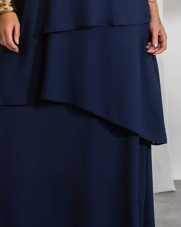 Vestido Plus Size Longo Camadas