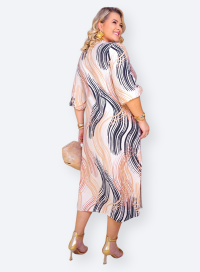 FotoChemise Plus Size Estampada em Tons Suaves