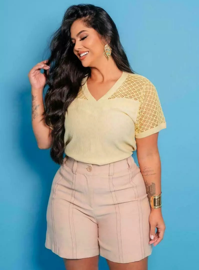 Foto Blusa Lisa Plus Size com Malha Texturizada