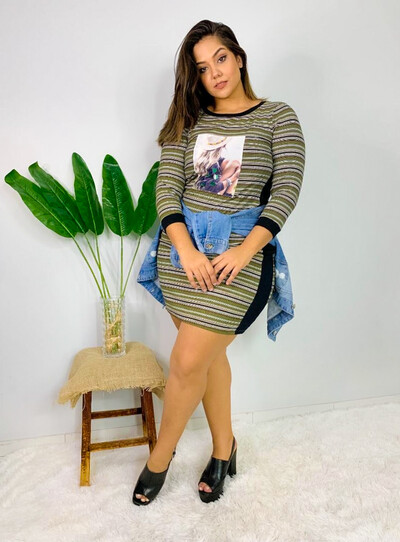 Foto Vestido Plus Size Aguai