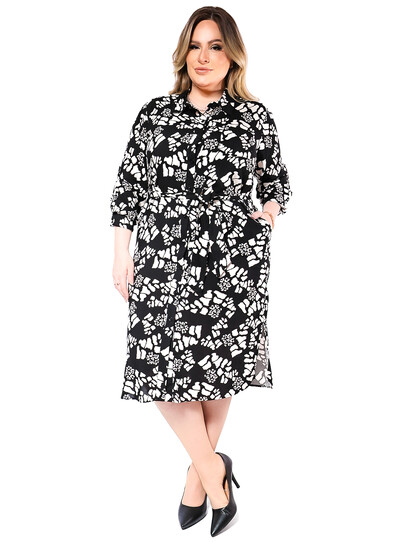 Foto Chemise Plus Size Abstrato em Viscose com Bolso e Faixa