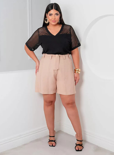 FotoBlusa Lisa Plus Size com Malha Texturizada