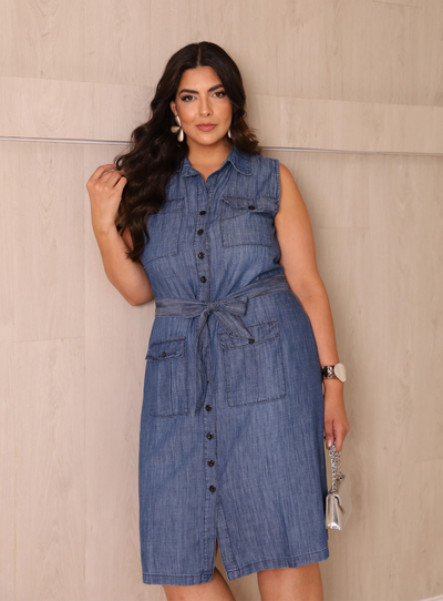 Foto Chemise Jeans Cavado Plus Size com bolsos e Botões Pretos