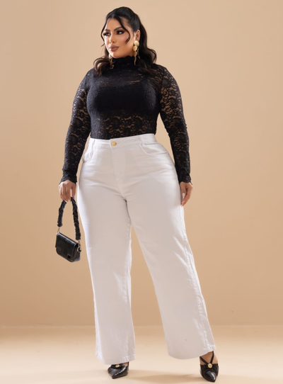 Foto Calça Wide Leg Branca Plus Size com Botão Dourado 100% Jeans
