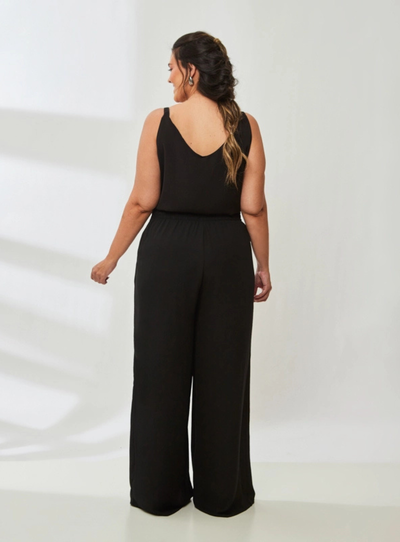 FotoCalça Pantalona Crepe Plus Size com Forro de Poliéster e Elástico no cós