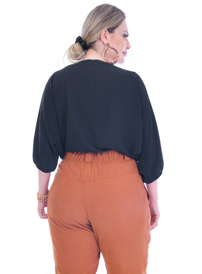 FotoBlusa Plus Size Vitoriosa