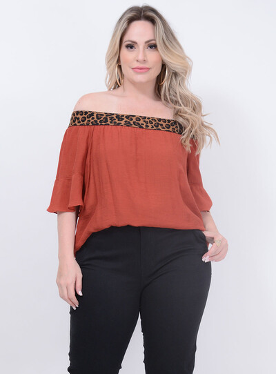 Foto Blusa Ombro a Ombro Animal Print Plus Size