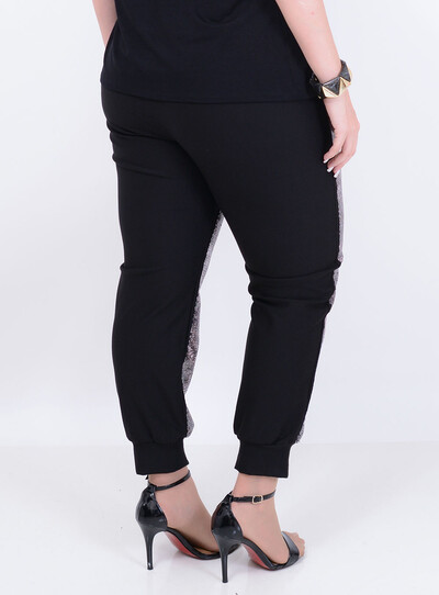 FotoCalça em Bengaline com Paetês Jogger Animal Print com Bolsos