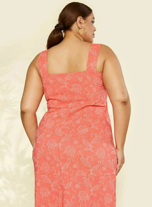 Vestido Plus Size Midi Jacquard Estampado com Zíper Frontal