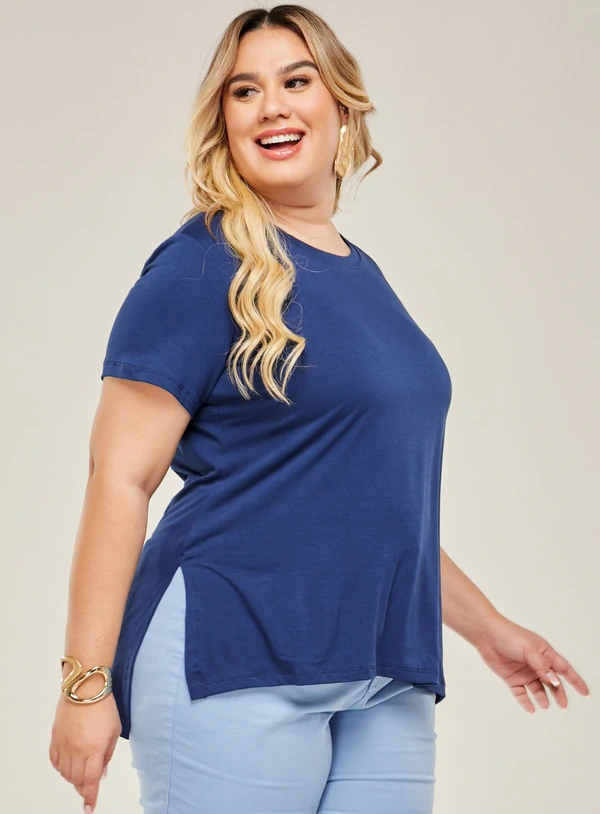 Blusa Mullet Plus Size em Malha de Viscolycra