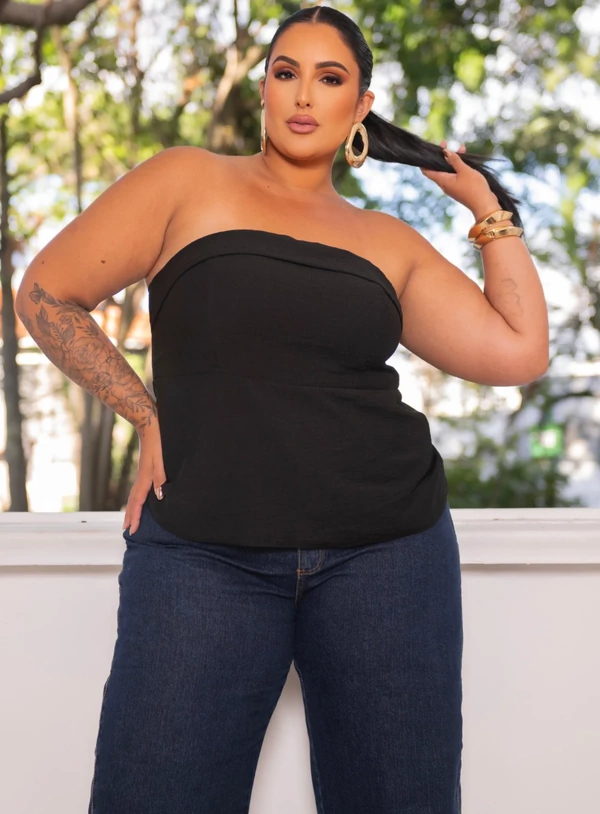 Blusa Plus Size Tomara que Caia Estruturada com Alças Removíveis – Preto, Branco e Amarelo