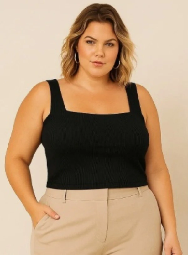 Top Canelado Plus Size com Alças Largas