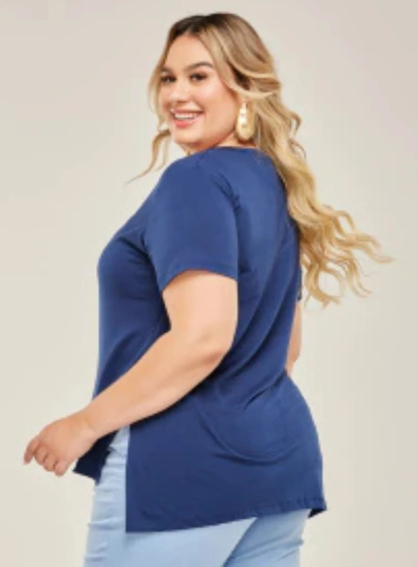Blusa Mullet Plus Size em Malha de Viscolycra