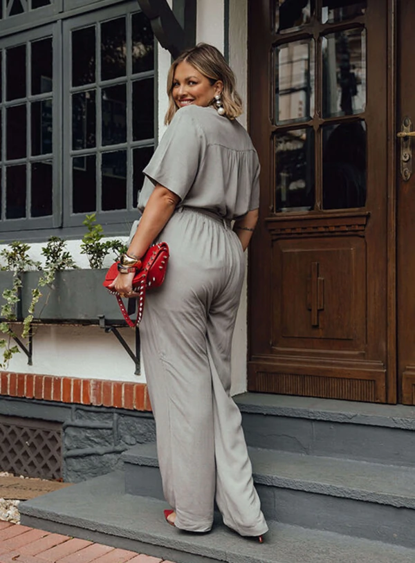 Calça Pantalona Plus Size em Viscolinho