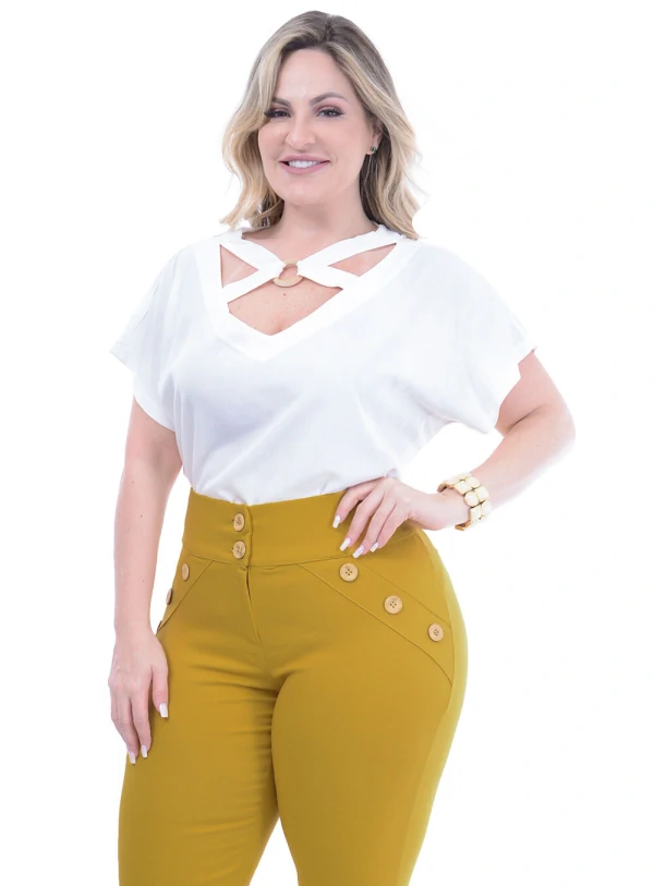 Blusa Plus Size Letônia