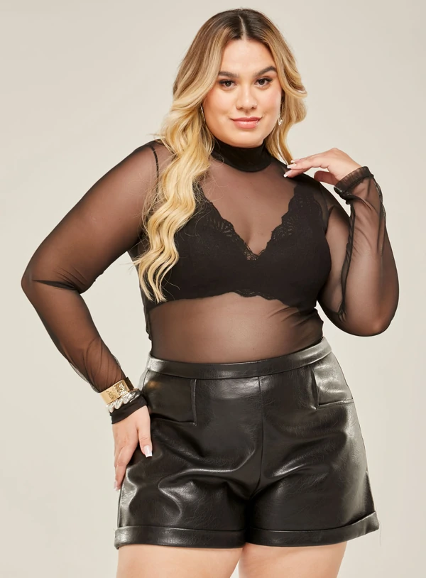 Blusa Plus Size Manga Longa de Tule