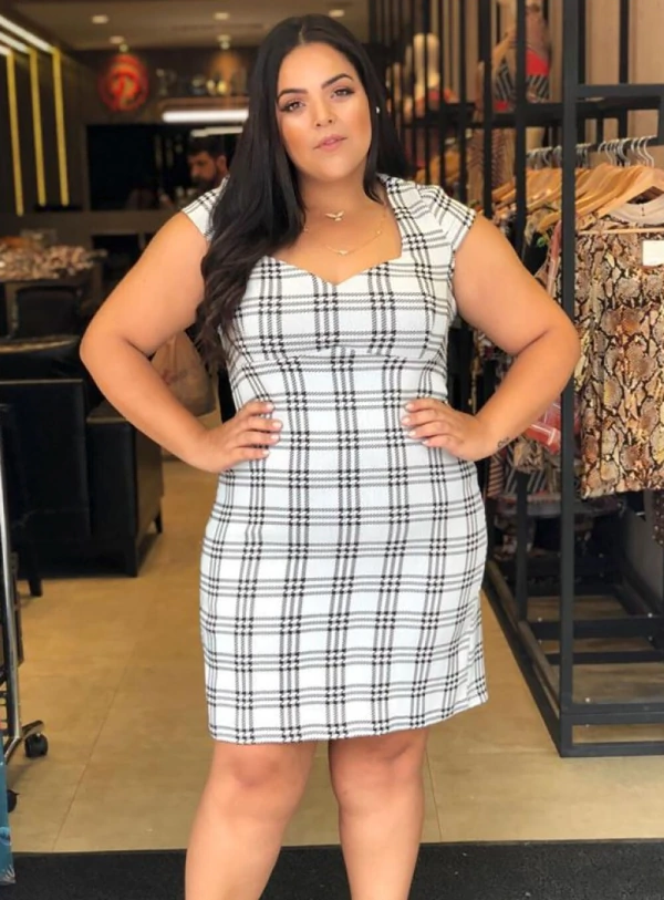 Vestido Xadrez Princesa Plus Size