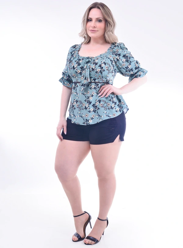 Blusa Plus Size Floral