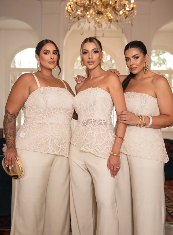 Conjunto Bege Plus Size Calça Pantalona e Blusa com Alça Removível