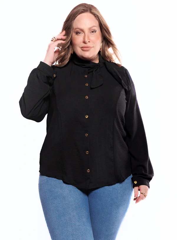 Camisa Plus Size com Gola de Laço em Crepe