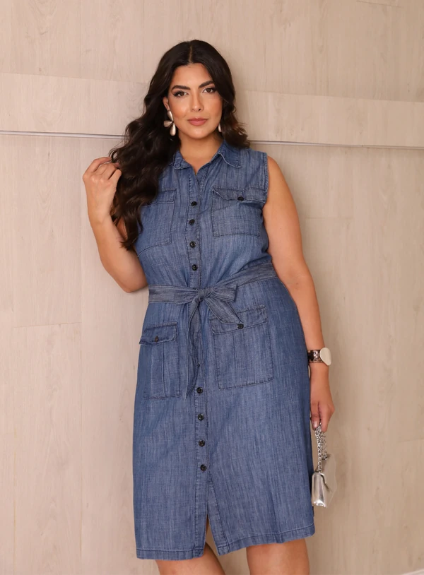 Chemise Jeans Cavado Plus Size com bolsos e Botões Pretos