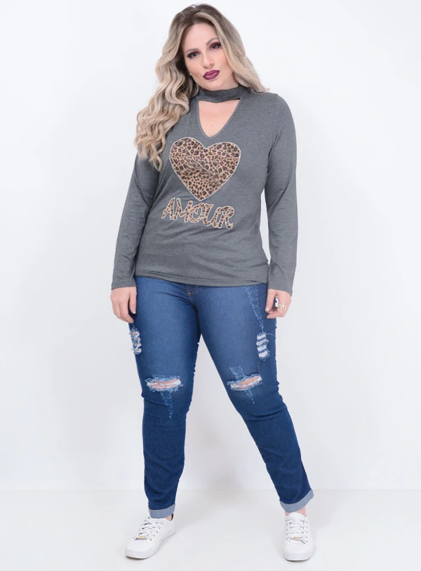 Blusa Predilect´s Aplicação Plus Size