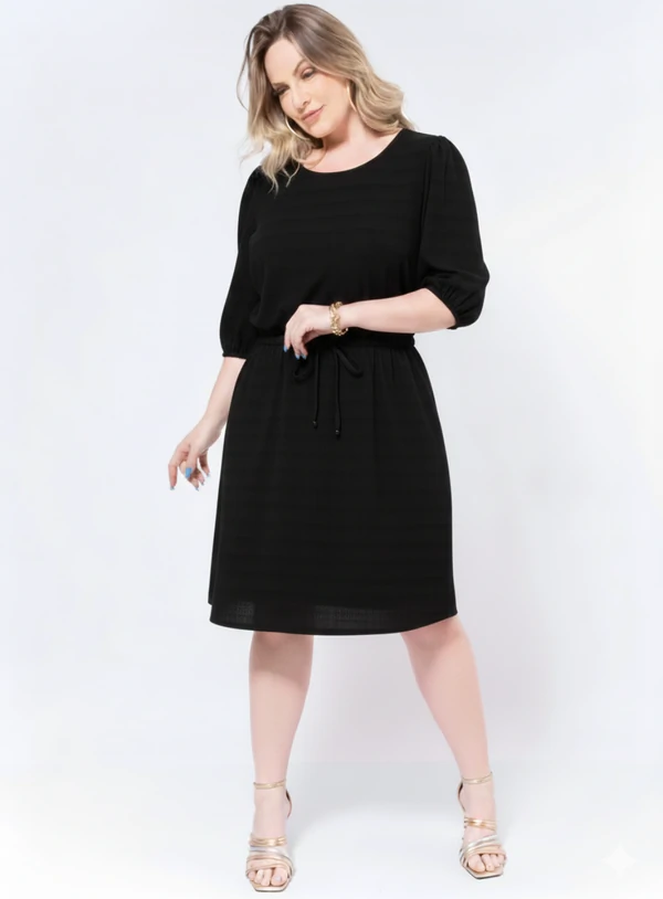 Vestido Curto Plus Size Meia Manga Acinturado