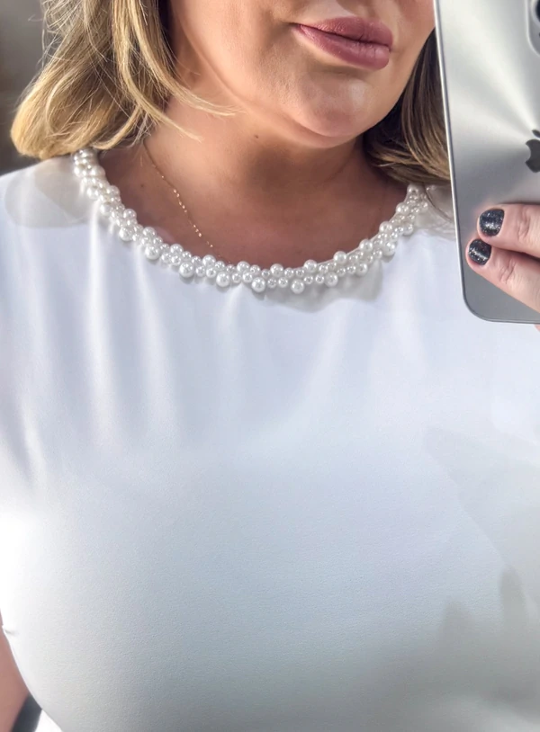 Conjunto Branco Plus Size de Short e Blusa com Bordado de Pérolas