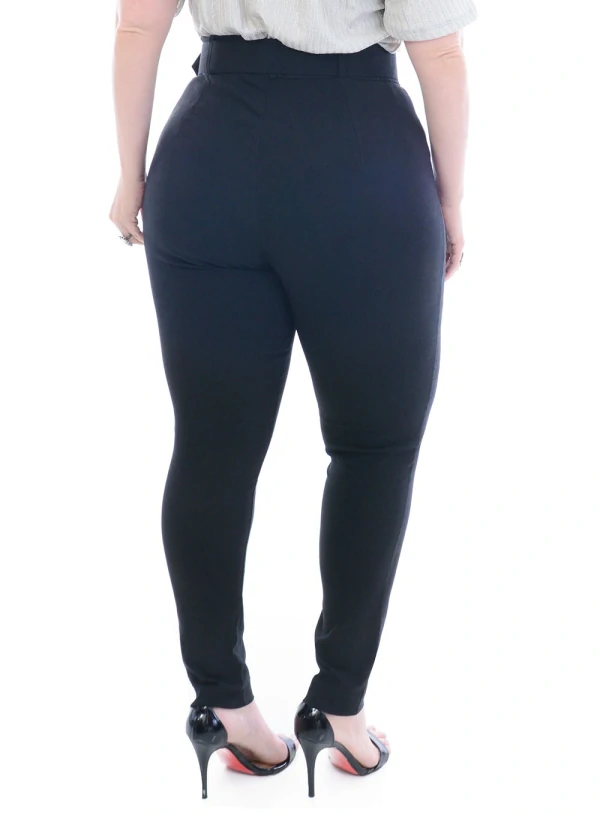 Calça Plus Size Movimento